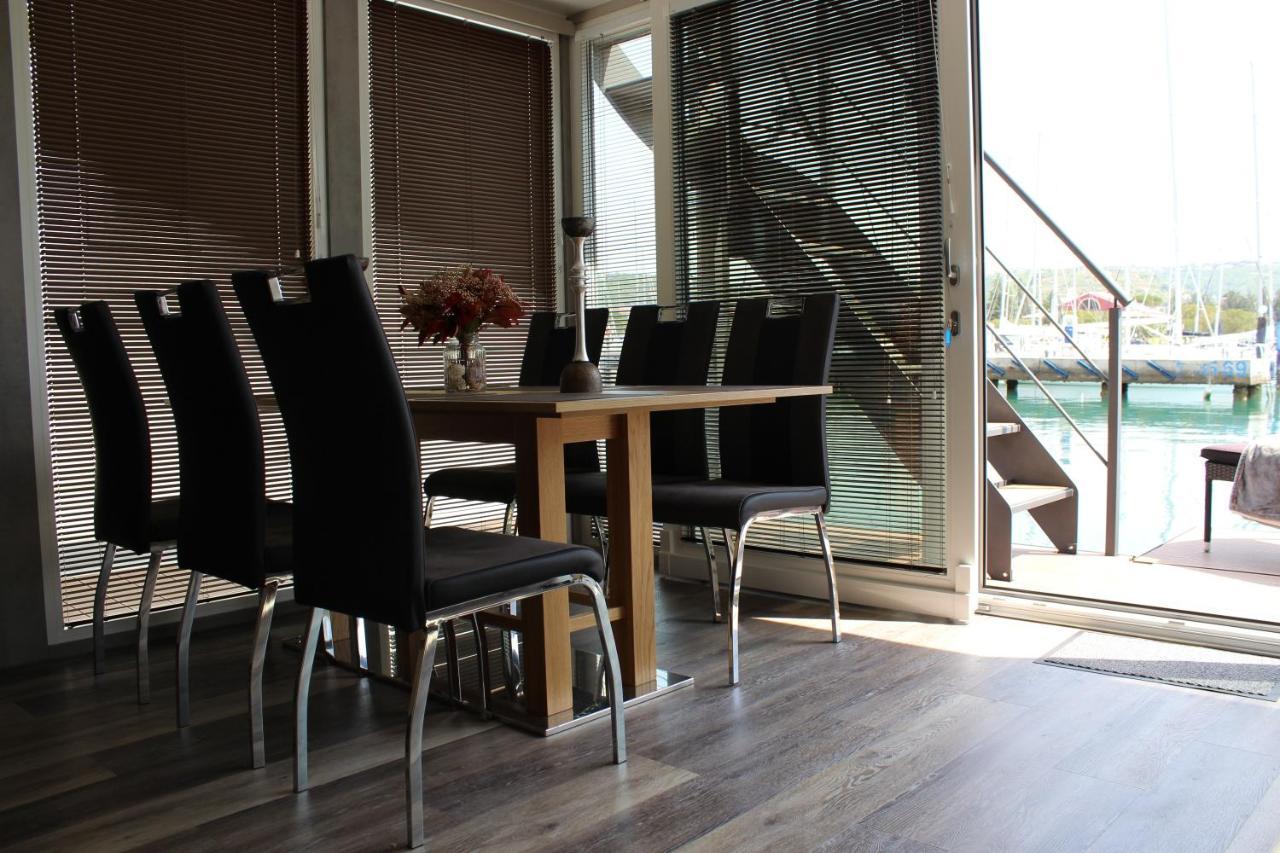 Floating House Bravia 호텔 포르토로즈 외부 사진