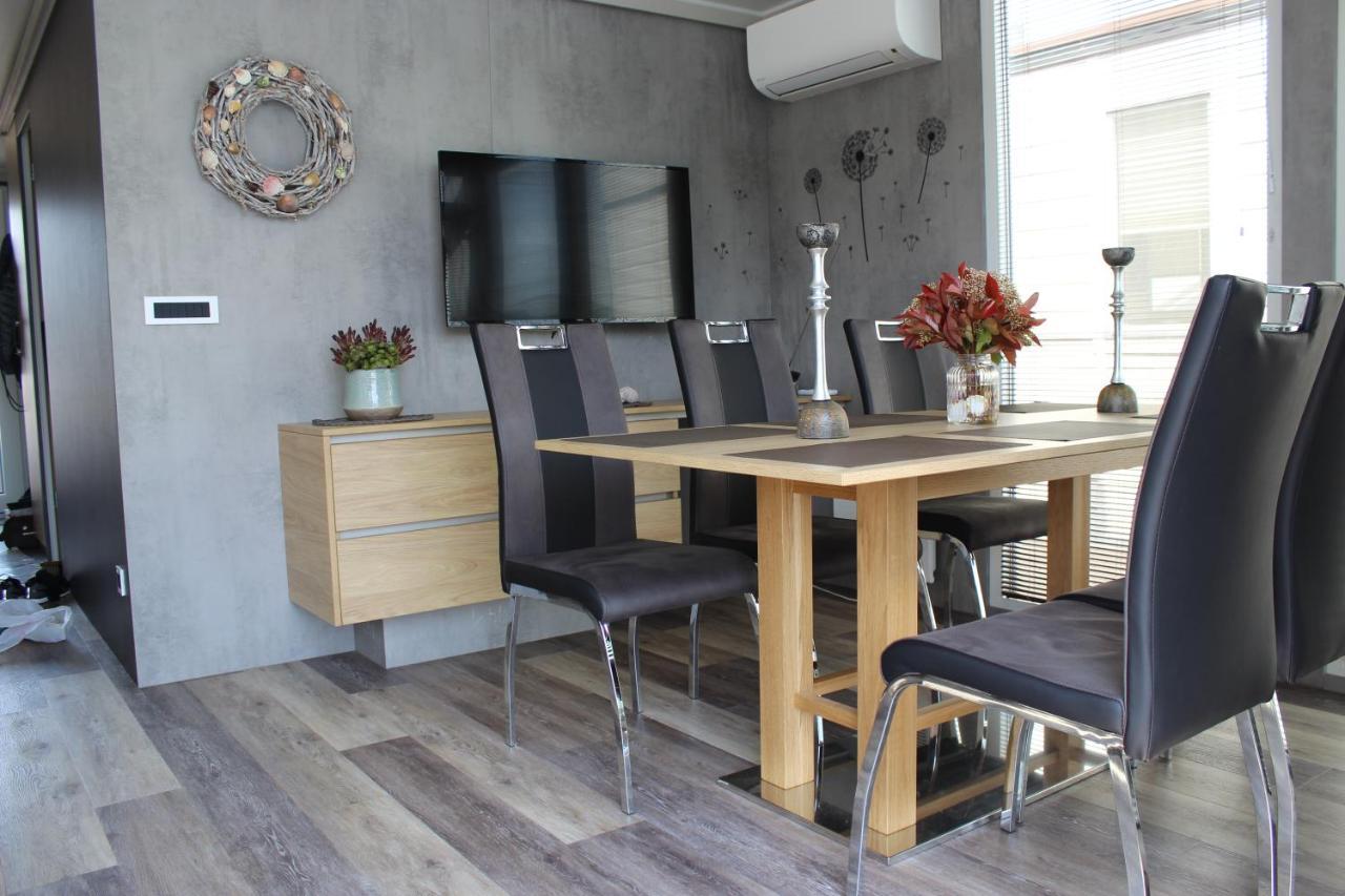 Floating House Bravia 호텔 포르토로즈 외부 사진